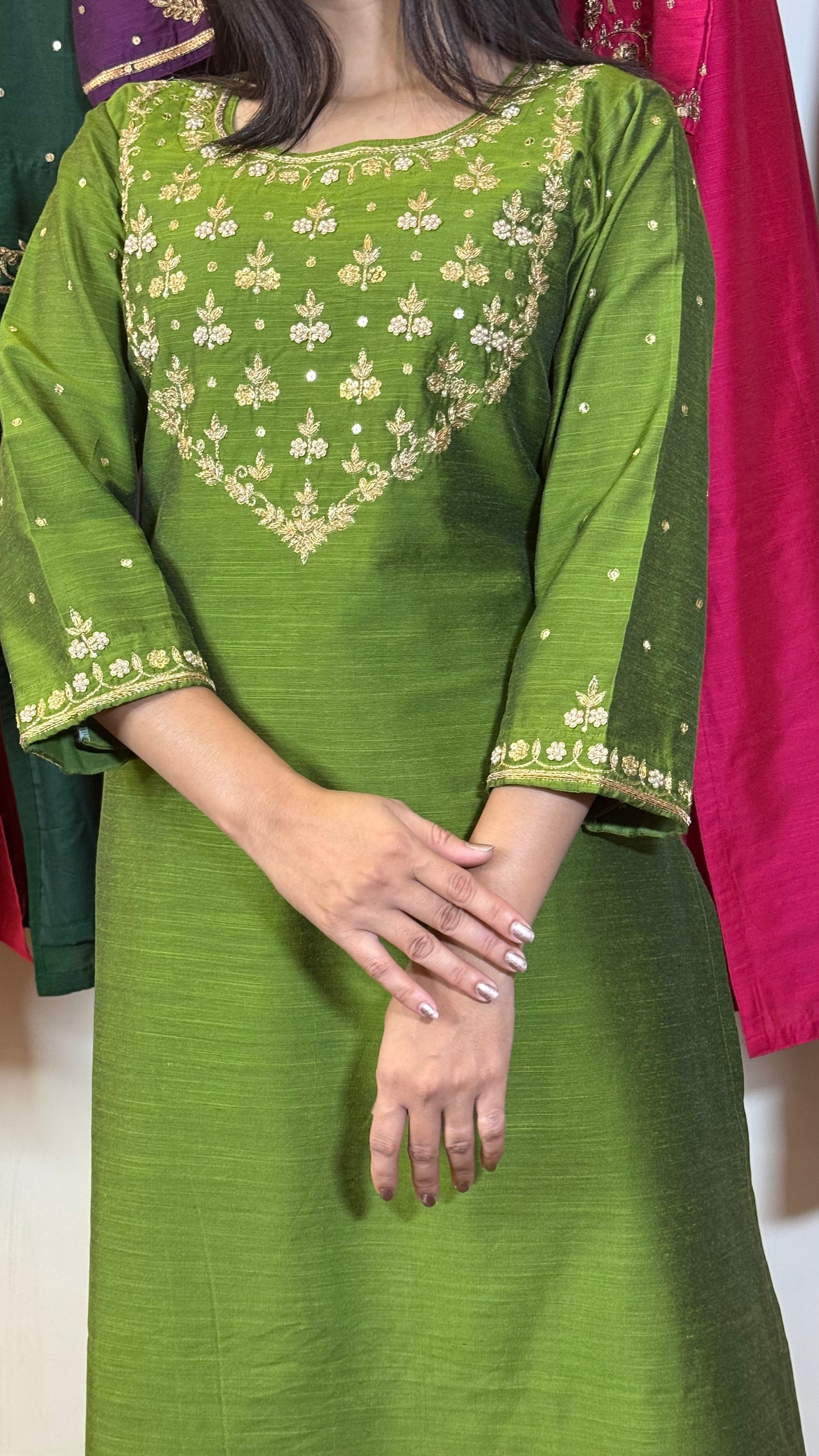 Mehira Floral Gleam Kurta Set