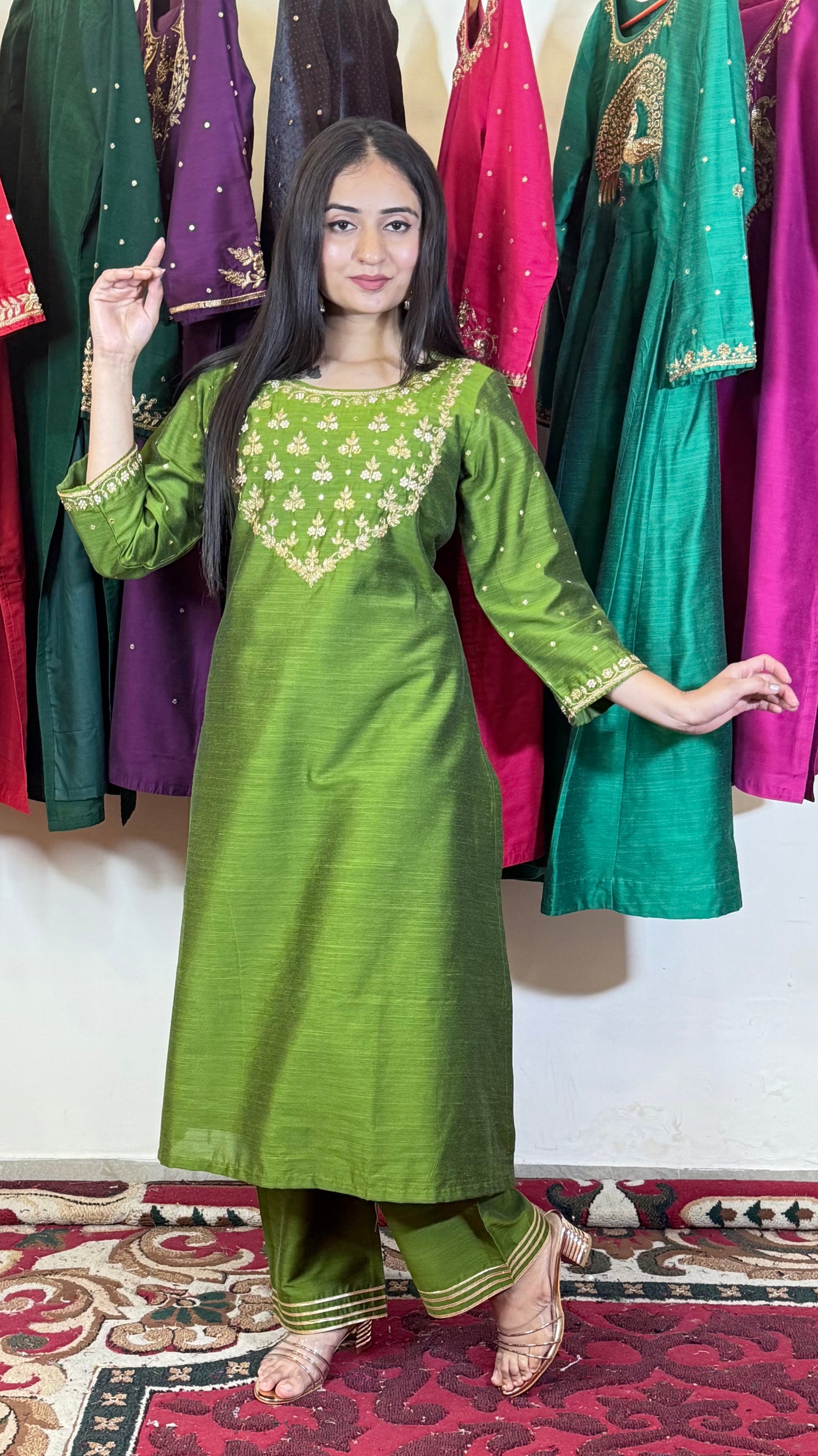 Mehira Floral Gleam Kurta Set