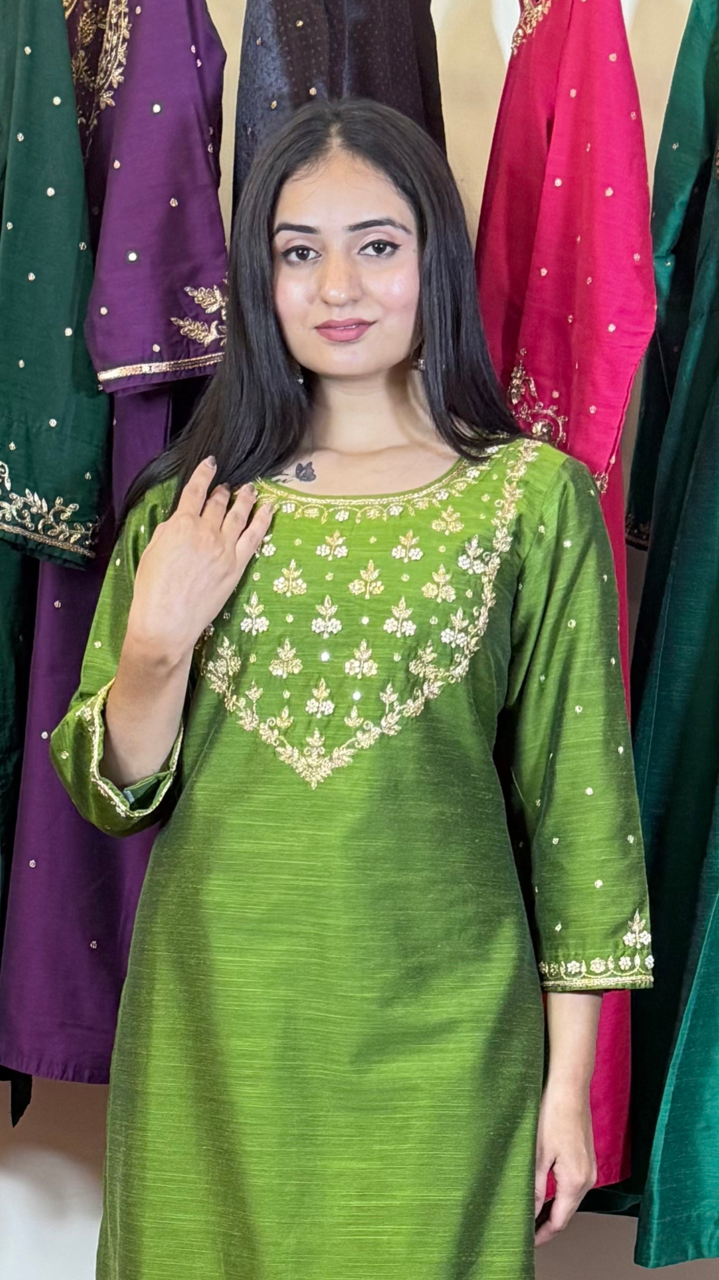 Mehira Floral Gleam Kurta Set