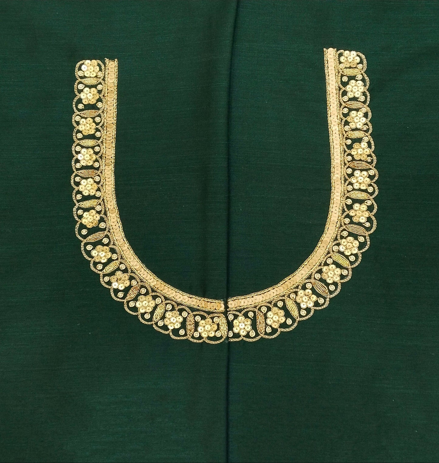 Mini Mandala Butta Zardozi Work Blouse Pis.