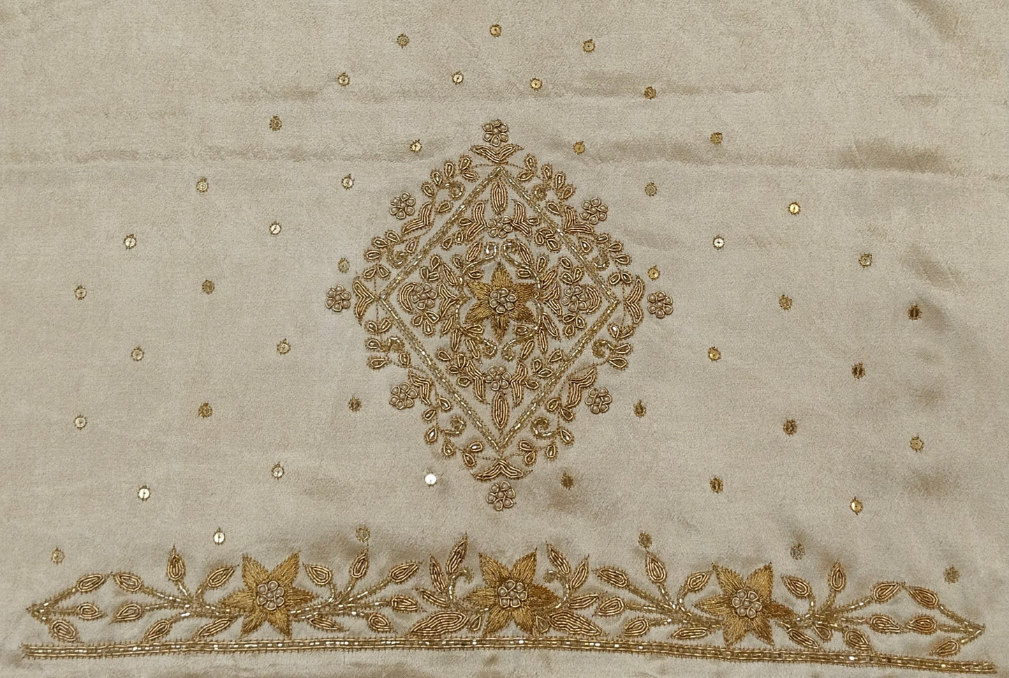 Star Flower Zardozi Work Blouse Pis (Off White)