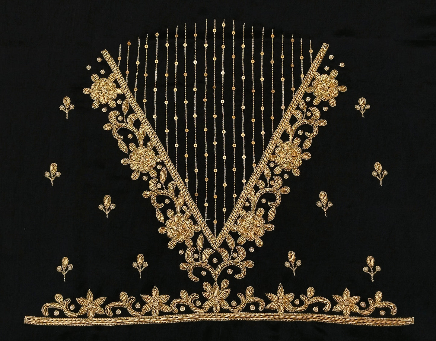 Handcrafted Zardozi Perfection blouse pis.