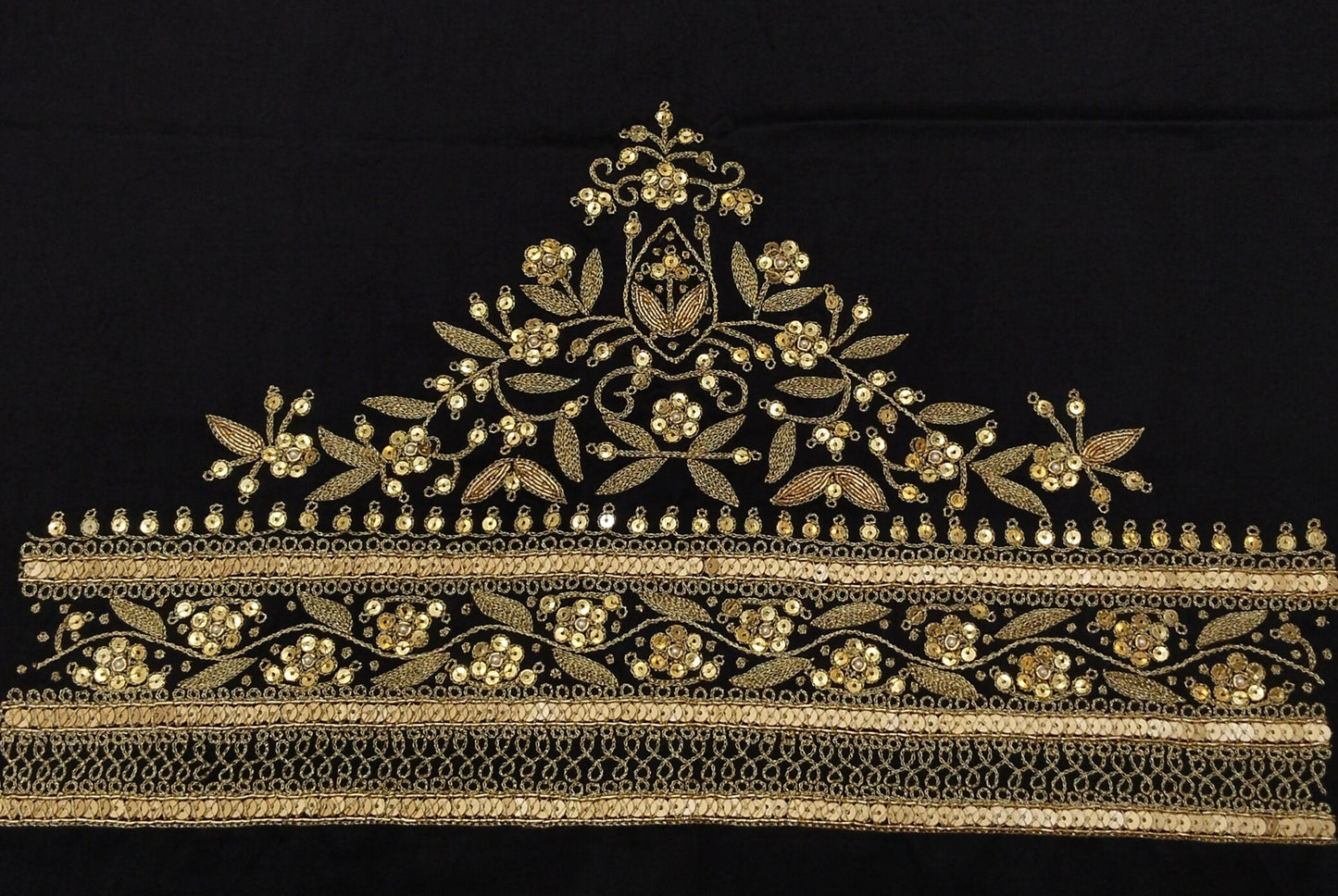 Royal Aura Embellished Blouse Piece