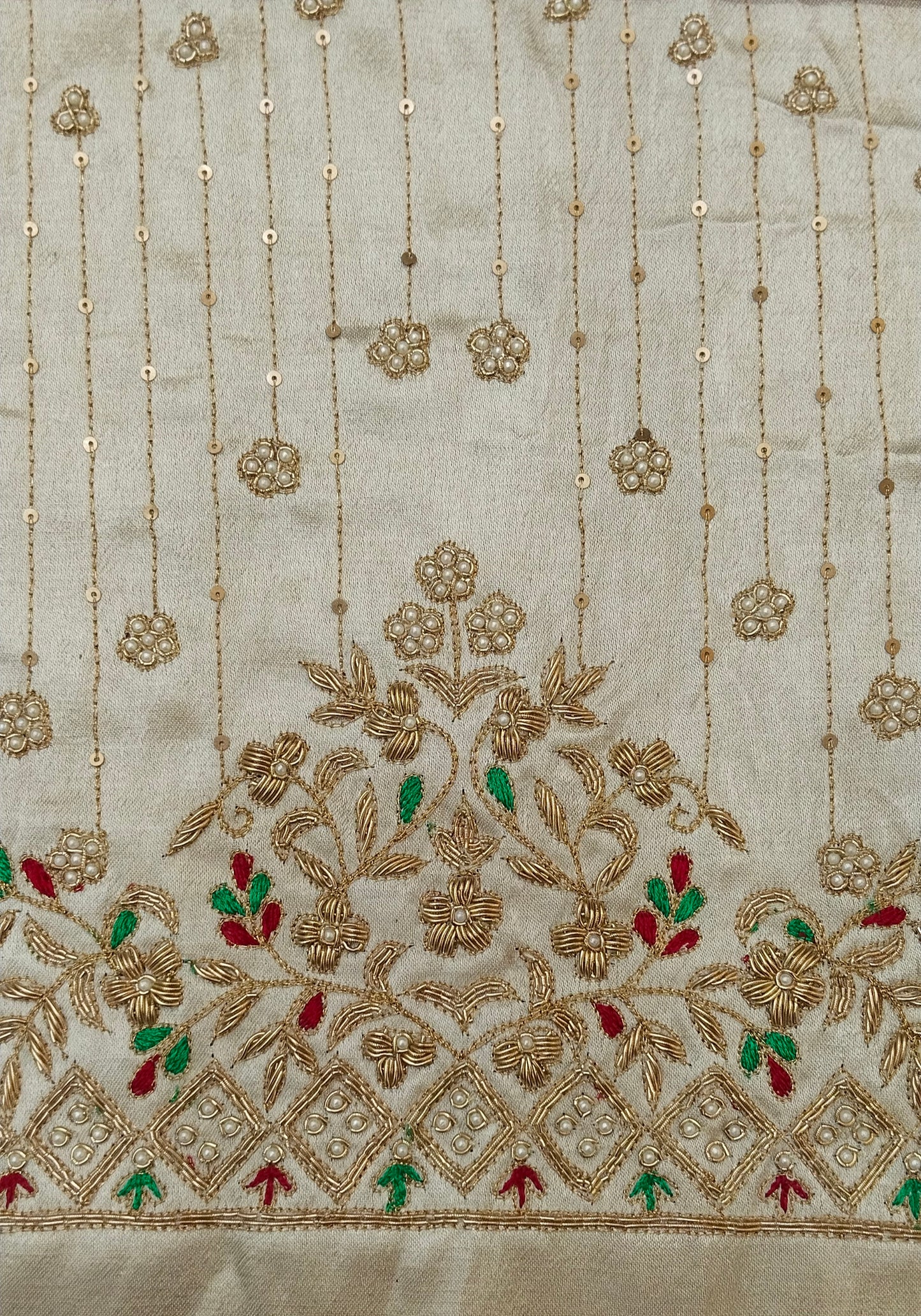 Zehra Taar Embellished Blouse Piece (Ivory)