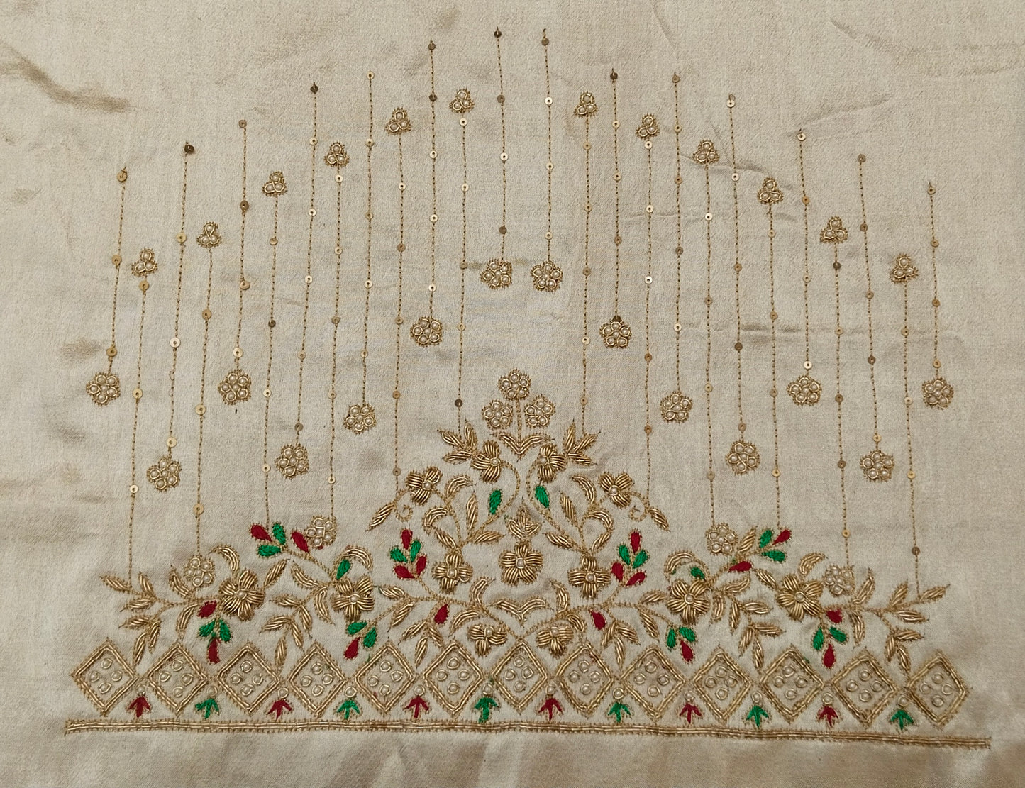 Zehra Taar Embellished Blouse Piece (Ivory)