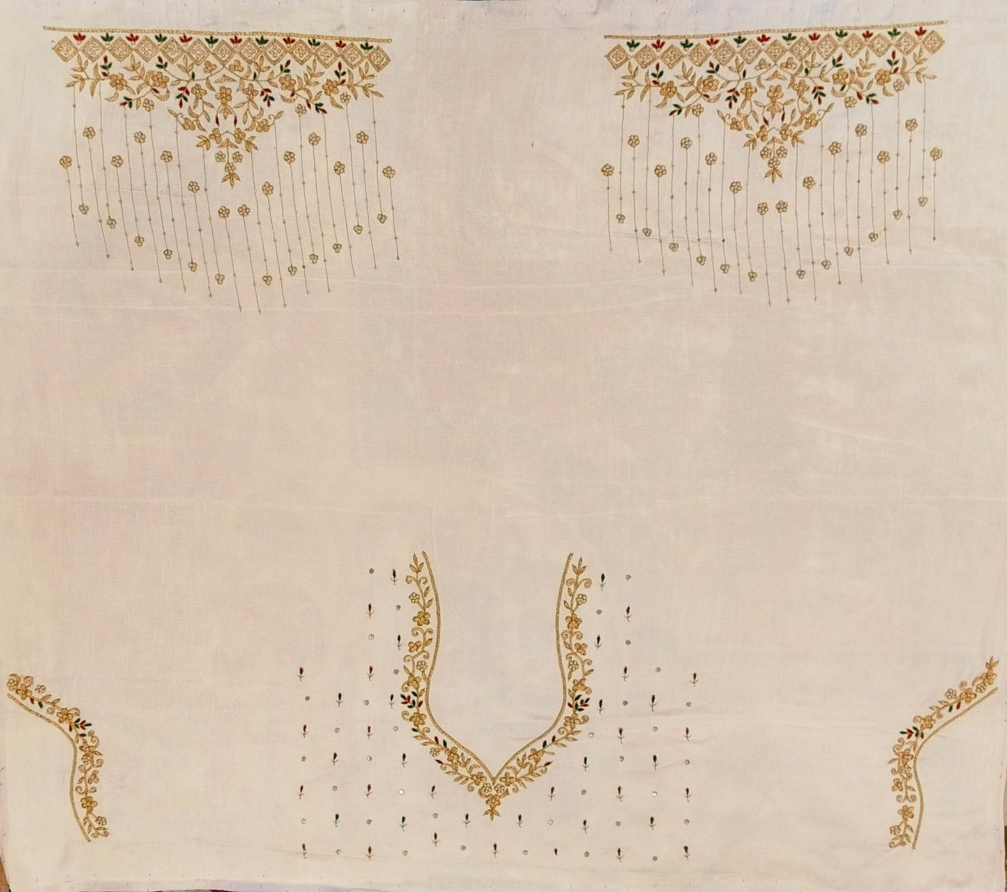 Zehra Taar Embellished Blouse Piece (Off White)
