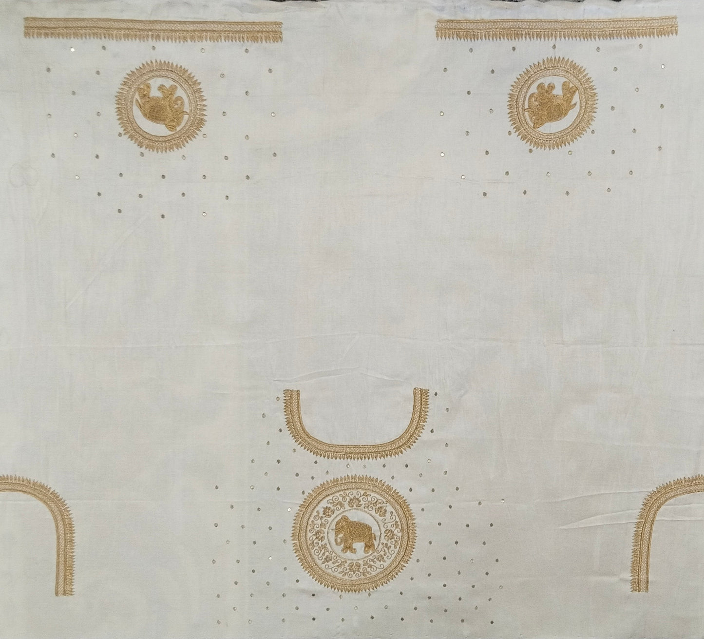 The Elephant Motif Blouse Piece (off White)