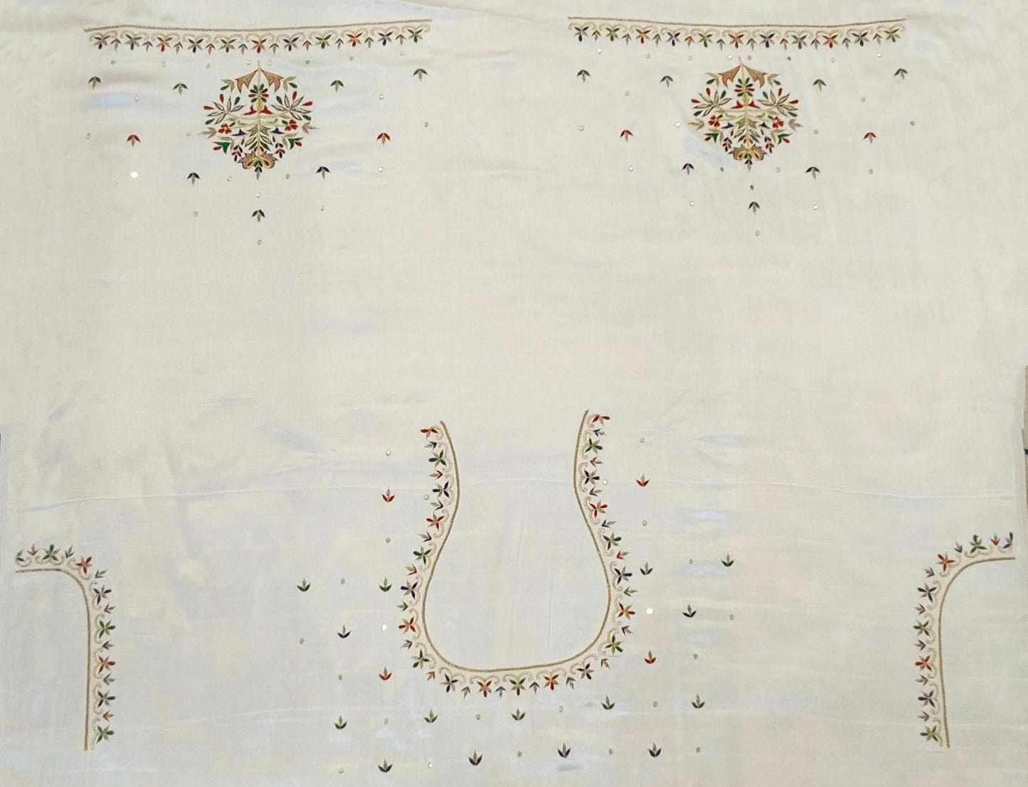 Noor-e-Zardozi – Silk Designer Blouse pis. (Off White)