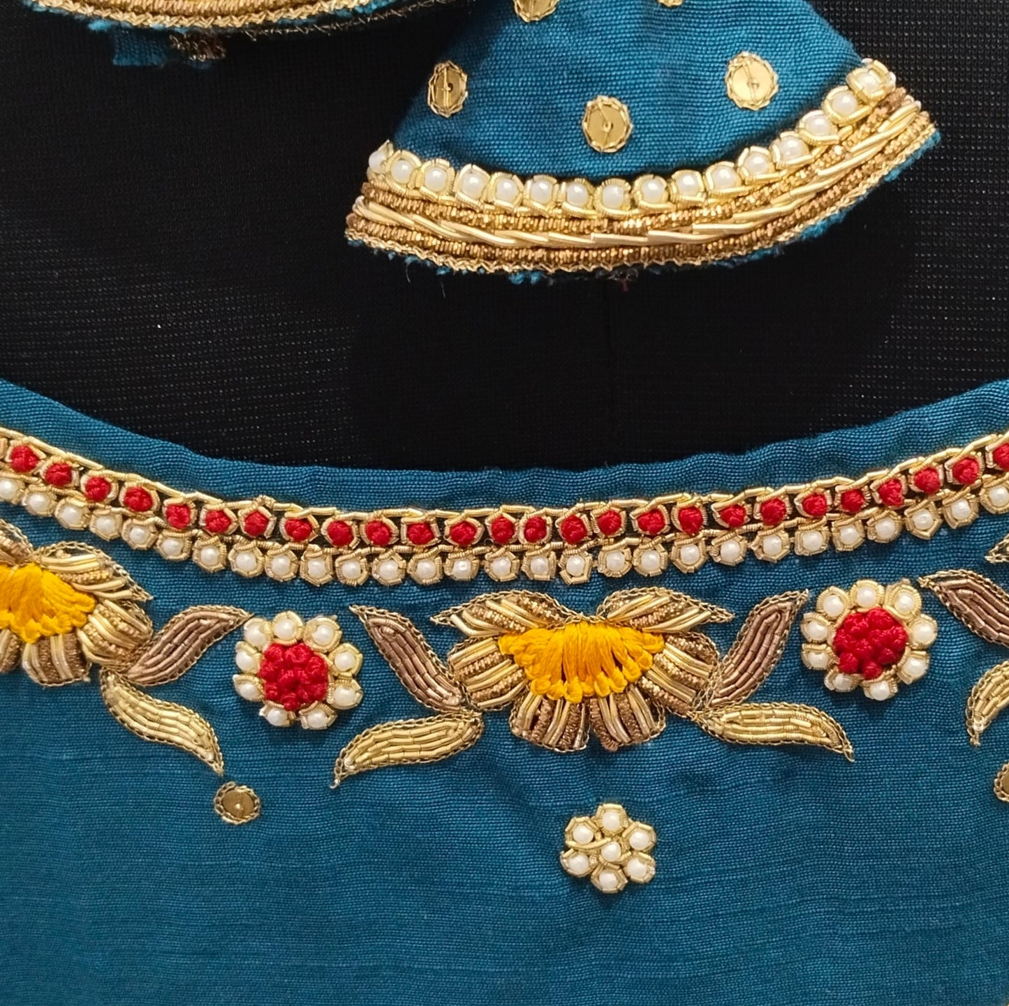 Floral Zardozi Handcrafted Designer Blouse