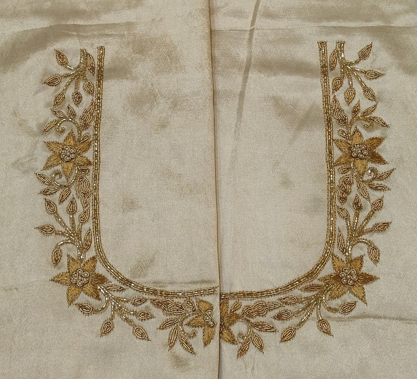 Star Flower Zardozi Work Blouse Pis (Off White)