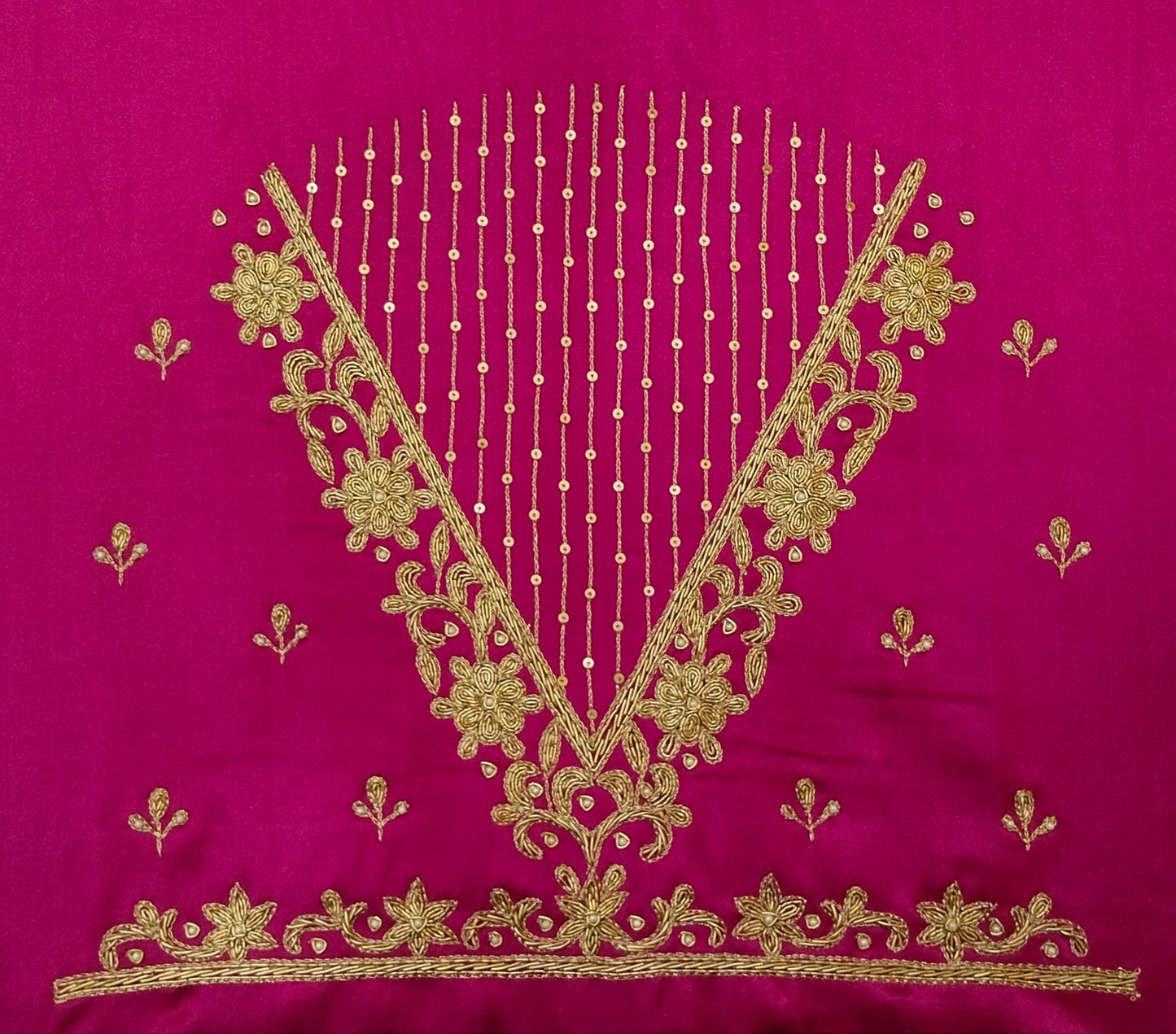 Handcrafted Zardozi Perfection blouse pis.