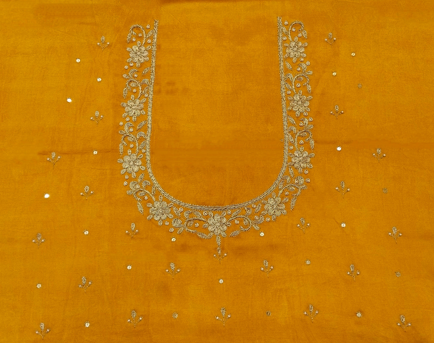 Handcrafted Zardozi Perfection blouse pis.