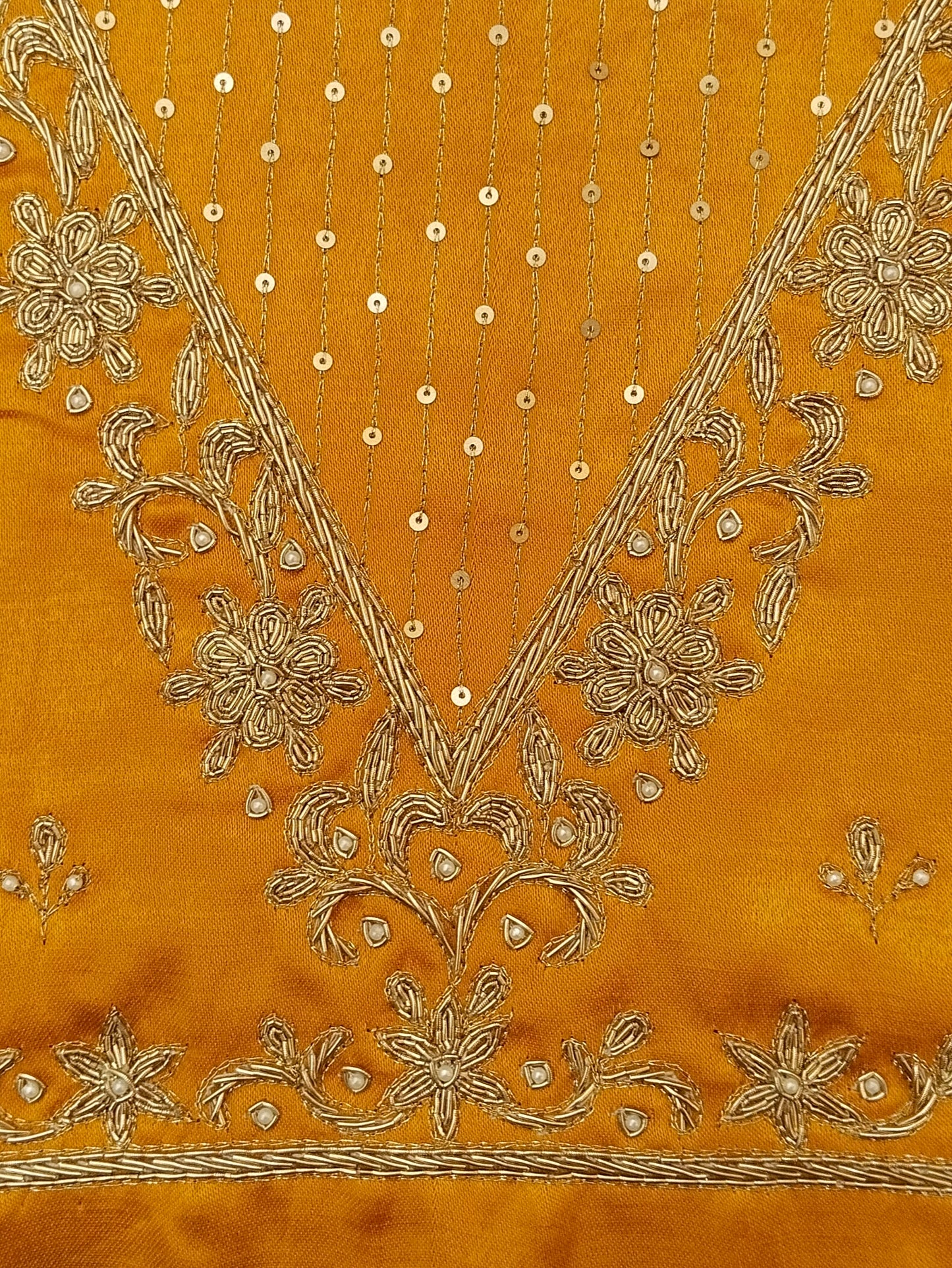 Handcrafted Zardozi Perfection blouse pis.