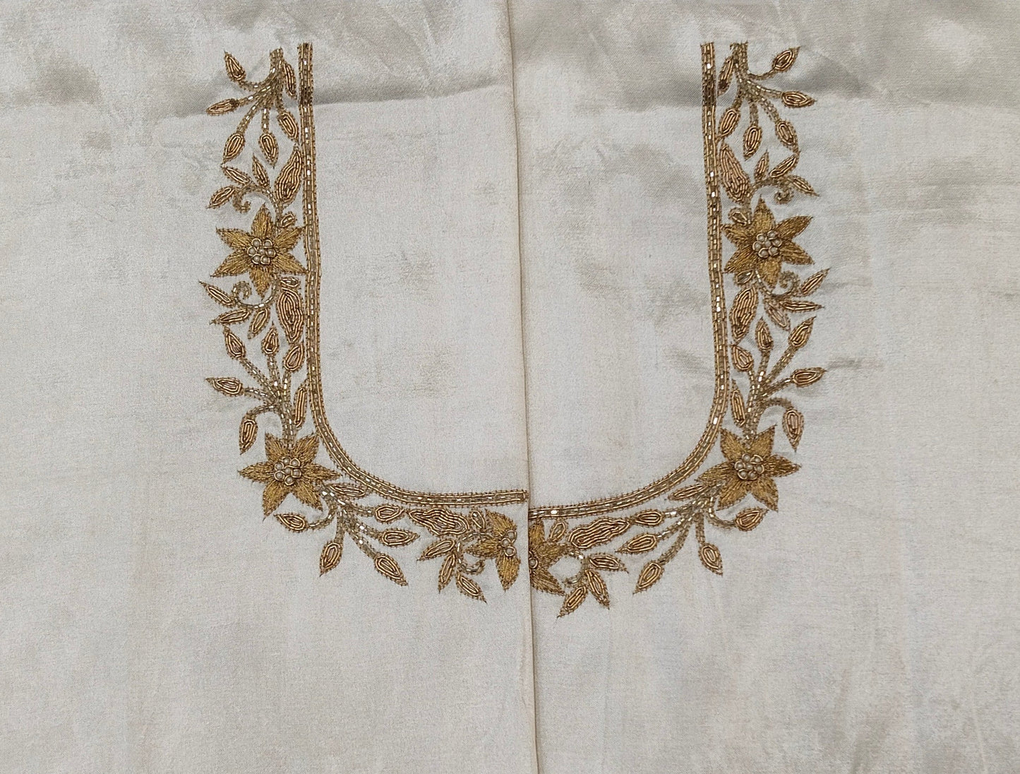 Star Flower Zardozi Work Blouse Pis (White)