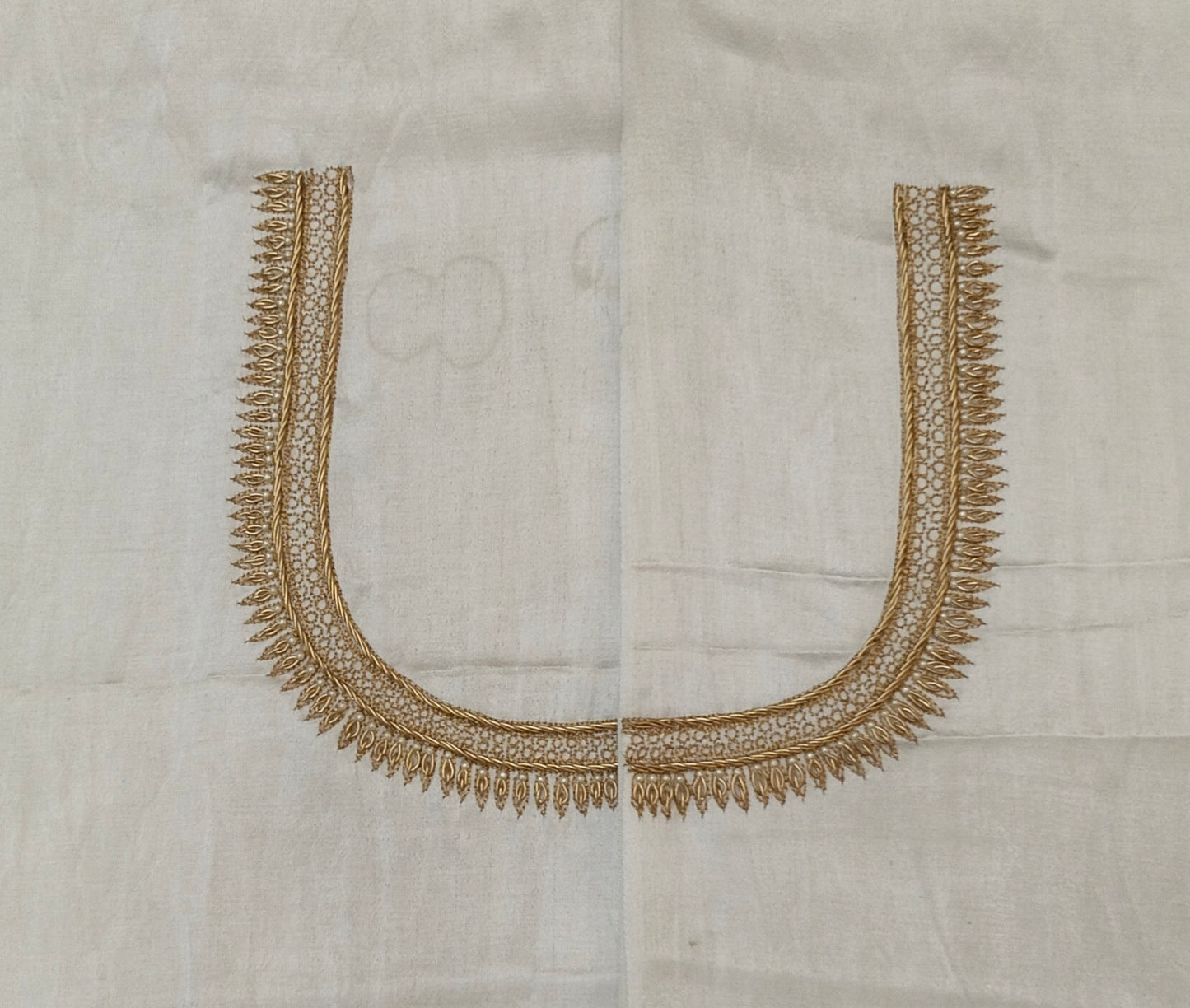 The Elephant Motif Blouse Piece (off White)